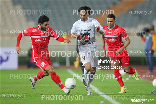 پرسپولیس 2- ذوب آهن  0 (1400/10/03)-