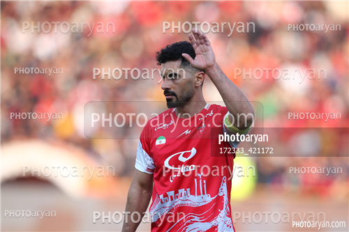 پرسپولیس  2-تراکتور  0    (1403/11/07)-