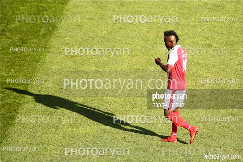 پرسپولیس 1(4)-صنعت نفت ابادان 1(5)  (96/09/28)-گادوین منشاGodwin Mensha,