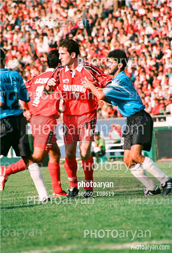 بازیکنان دهه های مختلف فوتبال ایران 17-ادموند بزیک,