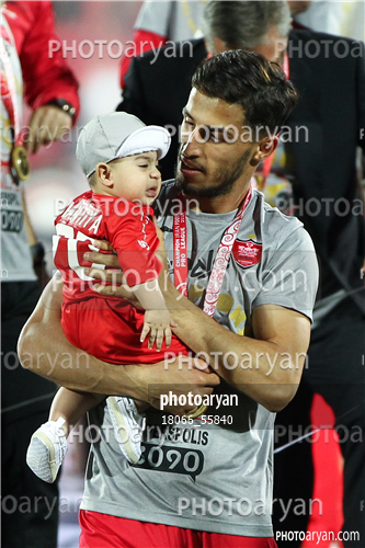 جشن قهرمانی تیم فوتبال پرسپولیس 96/01/30-علی علیپور,