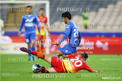 استقلال 1-فولاد خوزستان 0-96/01/12-احمد عبداله زاده,سید محسن کریمی,