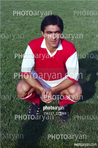 بازیکنان دهه های مختلف فوتبال ایران28-ناصر محمدخانی,