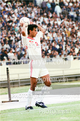 بازیکنان دهه های مختلف فوتبال ایران 6-یحیی گل محمدی,