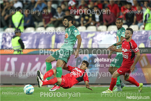 پرسپولیس 3-ذوب آهن اصفهان 3-96/02/09-سروش رفیعی,احسان علوان زاده,سید محمد حسینی,جری ریکاردو,