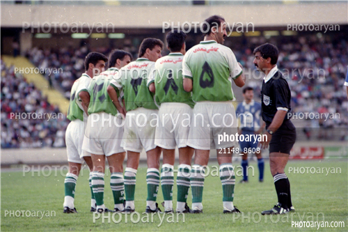 بازیکنان دهه های مختلف فوتبال ایران 4-مهدی فنونی زاده,