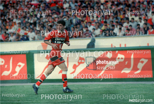 بازیکنان دهه های مختلف فوتبال ایران 12-اسماعیل حلالی,