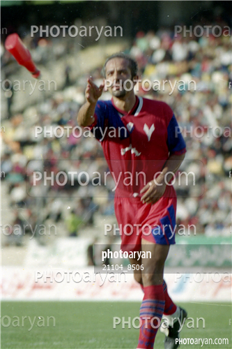 بازیکنان دهه های مختلف فوتبال ایران 4-محمد خاکپور,