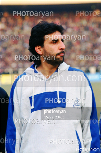 بازیکنان دهه های مختلف فوتبال ایران 2-شاهین بیانی,