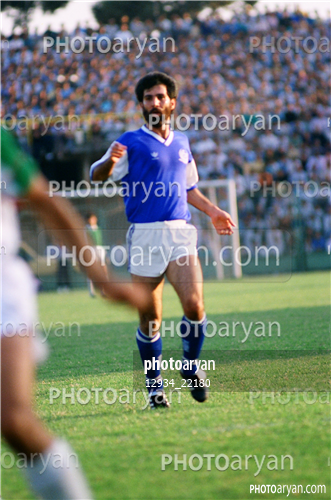 بازیکنان دهه های مختلف فوتبال ایران 1-شاهرخ بیانی,