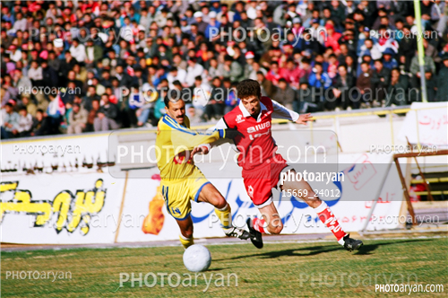 بازیکنان دهه های مختلف فوتبال ایران 2-اسماعیل حلالی,