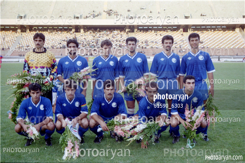 بازیکنان دهه های مختلف فوتبال ایران 18-محمد نوری,مهدی پاشازاده,بهزاد غلامپور,مسعود غفوریهای اصل,صادق ورمزیار,جواد زرینچه,محمود فکری,ایمان عالمی,