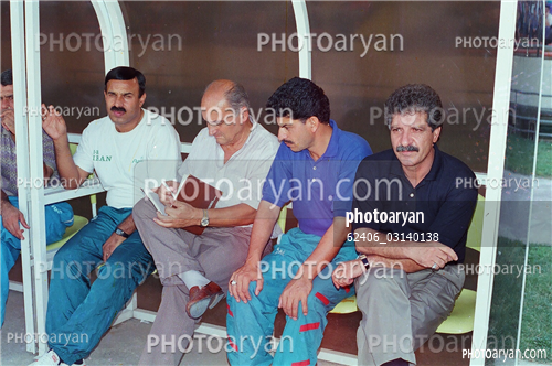 بازیکنان دهه های مختلف فوتبال ایران 19-منصور پورحیدری,پرویز مظلومی,