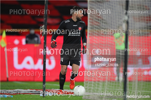  پرسپولیس 1- گل گهر  1 (1400/08/15)-