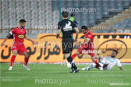 پرسپولیس 2- الومینیوم اراک  3 (1401/01/21)-اسماعیل شریفات,احسان پهلوان,ميلاد سرلک چيوا,سید وحید کاظمی,