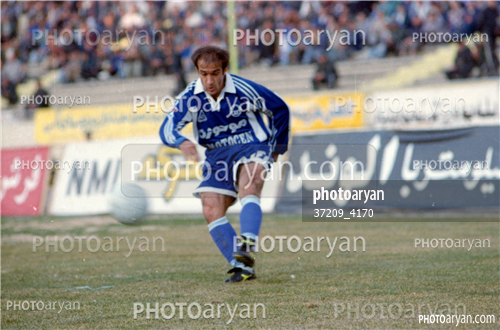 بازیکنان دهه های مختلف فوتبال ایران 11-سیروس دین محمدی,