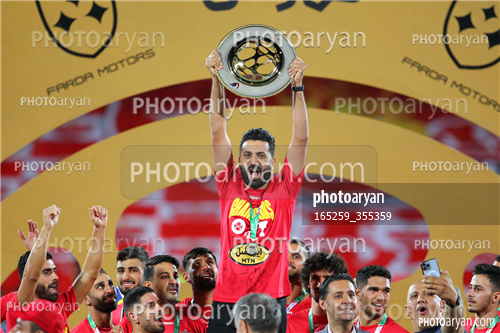 استقلال 1-پرسپولیس 2  (1402/03/10)-جشن قهرمانی پرسپولیس,محمد عسگری,