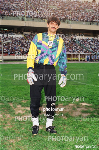 بازیکنان دهه های مختلف فوتبال ایران 2-بهزاد غلامپور,