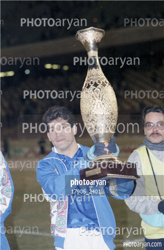 بازیکنان دهه های مختلف فوتبال ایران 3-امیر هاشمی مقدم,