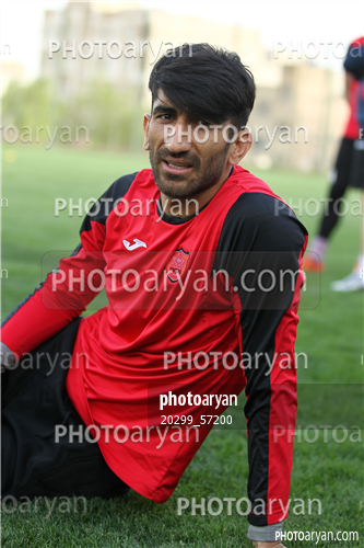 تمرین پرسپولیس در ورزشگاه خیریه عمل 96/02/23-علیرضا بیرانوند,