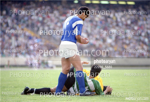 بازیکنان دهه های مختلف فوتبال ایران 7-فرشاد فلاحت زاده,محسن گروسی,