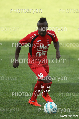 تمرین پرسپولیس  در ورزشگاه شهید کاظمی96/04/07-گادوین منشاGodwin Mensha,