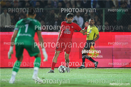 استقلال 0-تراکتور 2    (1403/08/10)-