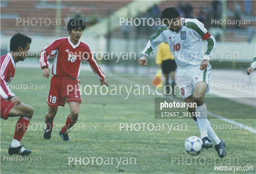 بازیکنان دهه های مختلف فوتبال ایران 40-علی دایی  Ali Daei,
