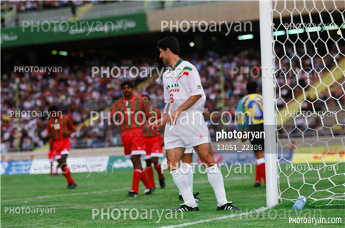 بازیکنان دهه های مختلف فوتبال ایران 1-کریم باقری,