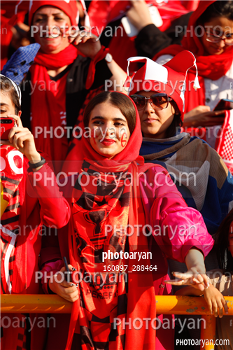 پرسپولیس 2-صنعت نفت آبادان 0 (1401/06/09)-تماشاگران,