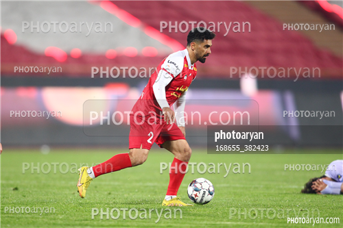 پرسپولیس 2-تراکتور 0  (1402/12/02)-