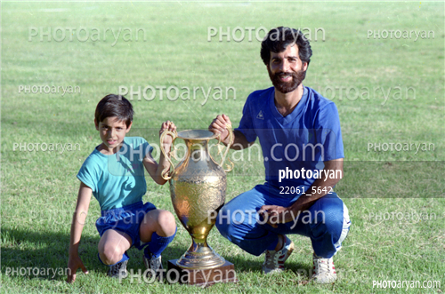 بازیکنان دهه های مختلف فوتبال ایران 7-شاهرخ بیانی,