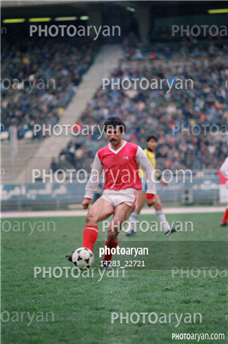 بازیکنان دهه های مختلف فوتبال ایران 1-ضیاء عربشاهی,