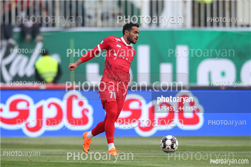 پرسپولیس 0-استقلال  0  (1404/09/14)-