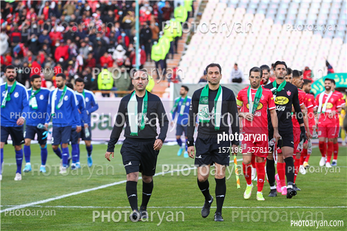 استقلال 1- پرسپولیس  1 (1400/12/26)-