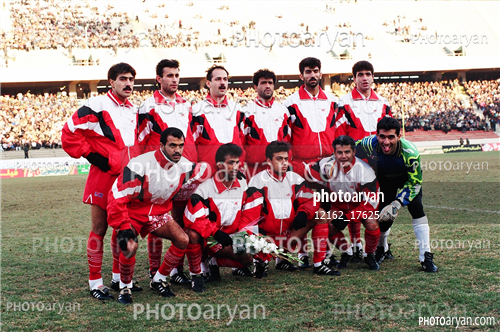 عکسهای تیمی پرسپولیس  دهه 70-احمدرضا عابدزاده Ahmad Reza Abedzadeh,فرشاد پیوس  Farshad Pious,رضا شاهرودی,افشین پیروانی,مجید نامجو مطلق,بهروز رهبری فر,حسن شیر محمدی,مرتضی کرمانی مقدم,نعیم سعداوی,یحیی گل محمدی,