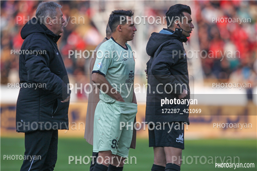 پرسپولیس  2-تراکتور  0    (1403/11/07)-