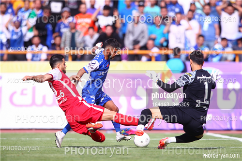 پرسپولیس 1-استقلال 0 (1402/02/03)-