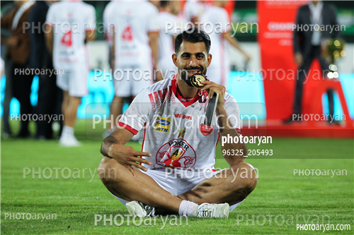 مراسم اهدای جام قهرمانی لیگ برتر (99/05/17) -حسین کنعانی زادگان,