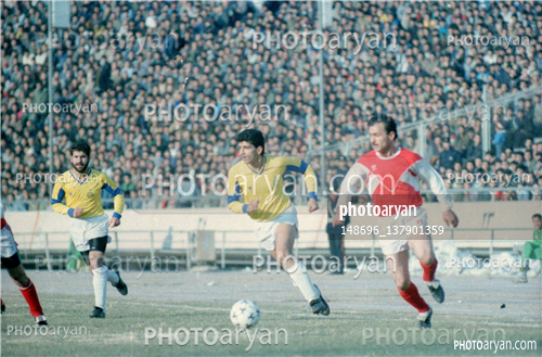 بازیکنان دهه های مختلف فوتبال ایران24 -