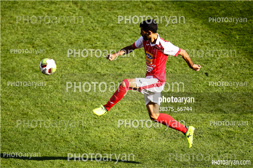 پرسپولیس 1(4)-صنعت نفت ابادان 1(5)  (96/09/28)-