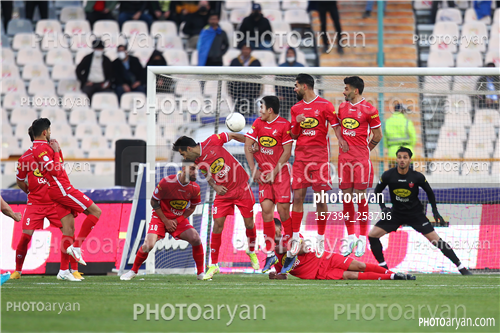 استقلال 1- پرسپولیس  1 (1400/12/26)-
