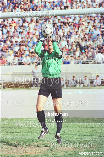 بازیکنان دهه های مختلف فوتبال ایران 3-ناصر حجازی,