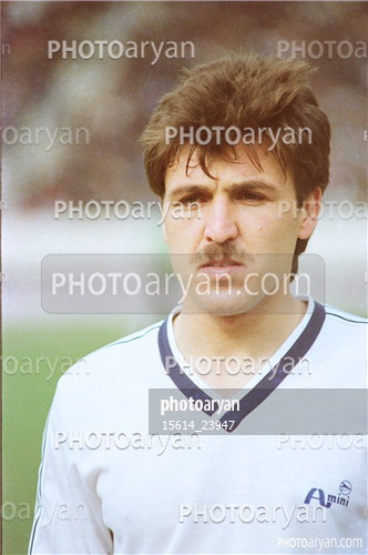 بازیکنان دهه های مختلف فوتبال ایران 2-جواد زرینچه,