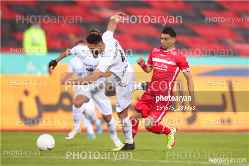 پرسپولیس 2- ذوب آهن  0 (1400/10/03)-