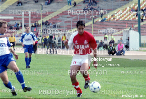 بازیکنان دهه های مختلف فوتبال ایران24 -