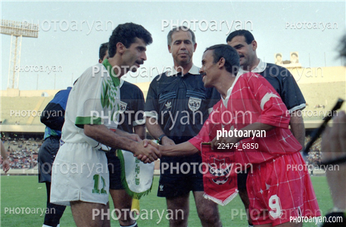 بازیکنان دهه های مختلف فوتبال ایران 8- علیرضا حکیم‌زاده,کاپیتان ها,