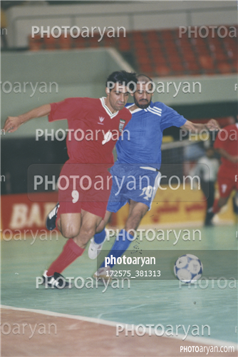 بازیکنان دهه های مختلف فوتبال ایران 40-