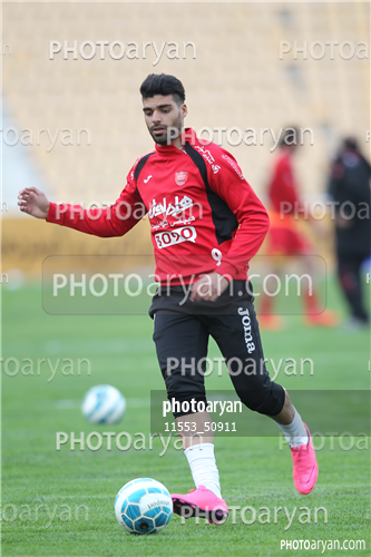 نفت تهران 0-پرسپولیس 2( 95/12/15)-مهدی طارمی,