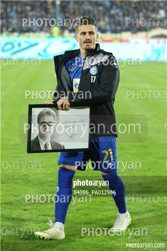 استقلال 4 -شاهین شهرداری بوشهر 1 (98/09/23)-وریا غفوری,